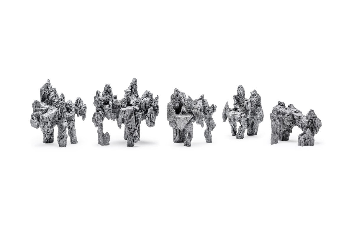 UNS Strata Type 3-E- Black Mountain Seiryu Stone
